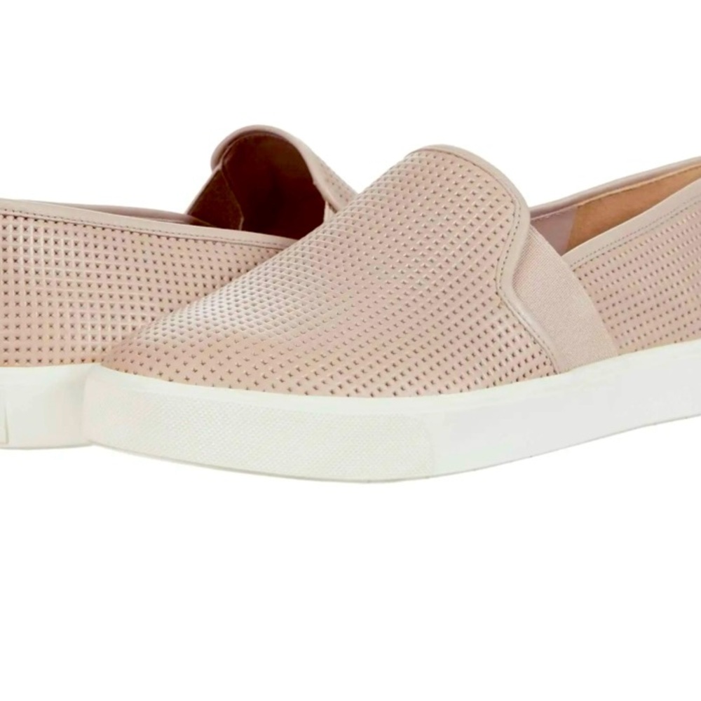 Vince Blair Perforated Leather Sneakers
Color: Rose
Size: 8.5
Like new in box
